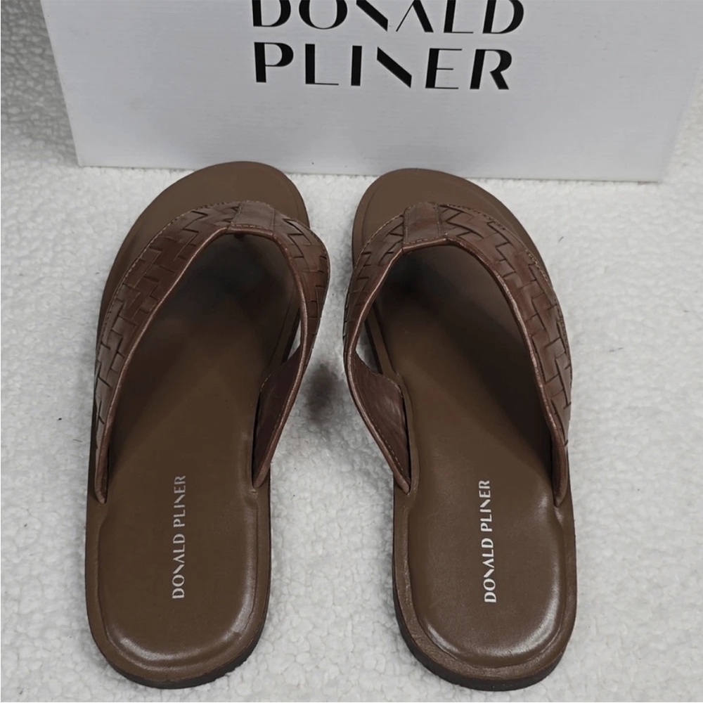 Donald Pliner “Pascal” Brown Sandals - Picture 7 of 9